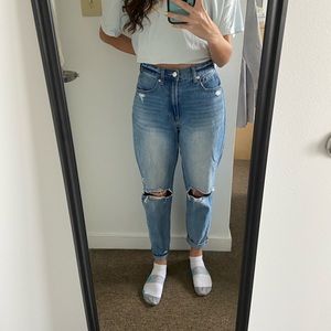 American Eagle Ripped Jeans